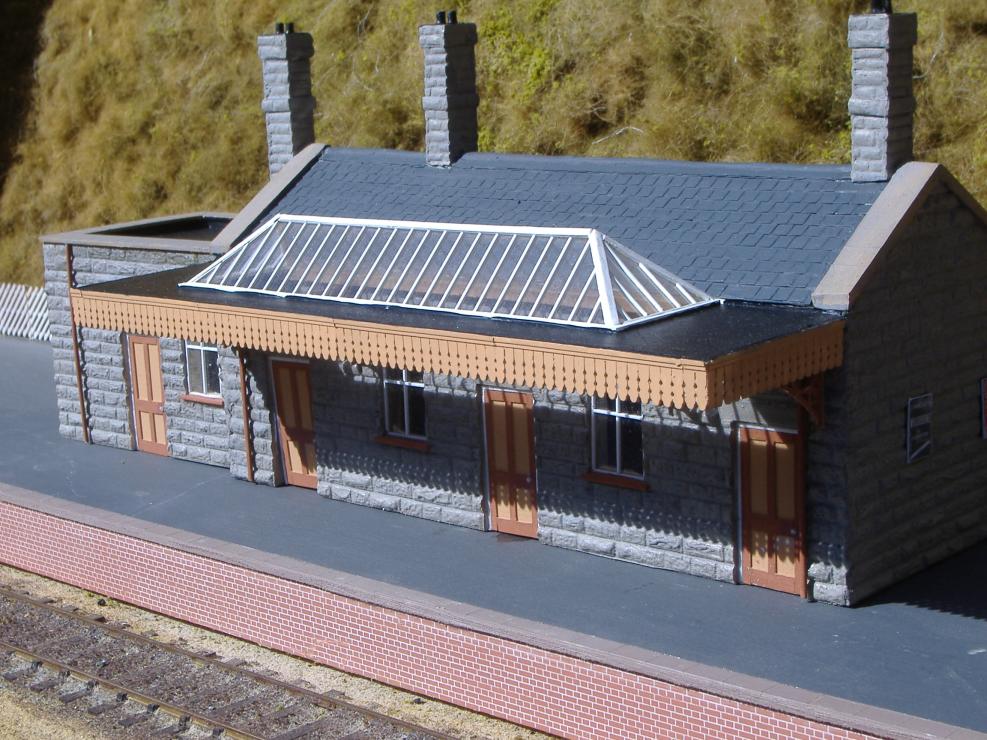 How Do I Make a Model Railway Building Look Realistic?